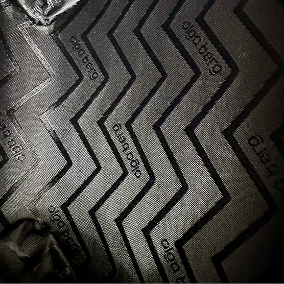 Olga Berg Silver Dangle Crystal Rhinestone Evening Clutch Holiday Party Glamour - Picture 11 of 15